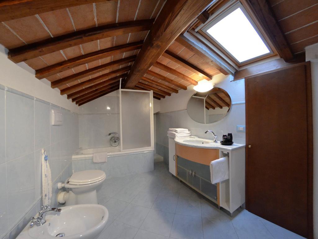 Casa Ambra Aparthotel Cortona Rum bild