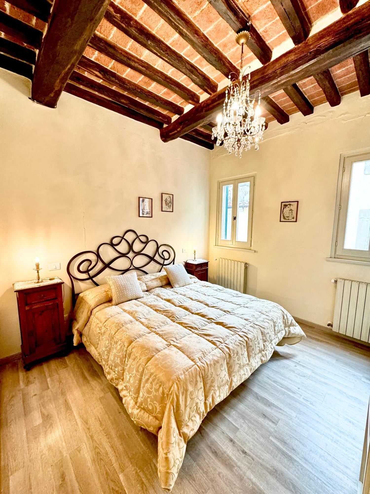 Casa Ambra Aparthotel Cortona Exteriör bild